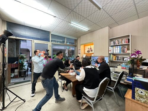 讓世界都看見-台灣好品牌-品牌人物誌-電視節目專訪-「杍欞生命禮儀」側拍照片1製作單位：星澤影視 製作人：游祈盛 執行製作：楊含容