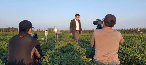 讓世界都看見-台灣好品牌-品牌人物誌-電視節目專訪-「凌誠科技」側拍照片1製作單位：星澤影視 製作人：游祈盛 執行製作：楊含容