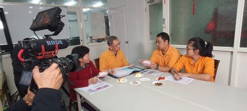 讓世界都看見-台灣好品牌-品牌人物誌-電視節目專訪-「利隆食品」側拍照片1製作單位：星澤影視 製作人：游祈盛 執行製作：楊含容