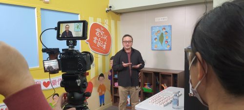 讓世界都看見-台灣好品牌-品牌人物誌-電視節目專訪-「台灣樂作」側拍照片1製作單位：星澤影視 製作人：游祈盛 執行製作：楊含容