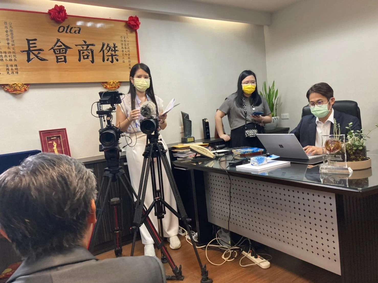 讓世界都看見-台灣好品牌-電視節目專訪-「天微資訊」-幕後側拍01 製作單位:星澤國際 製作人:游祈盛、楊含容