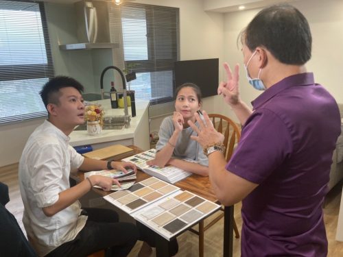 讓世界都看見-台灣好品牌-品牌人物誌-電視節目專訪-「程心拍攝」側拍照片1製作單位：星澤影視 製作人：游祈盛 執行製作：楊含容