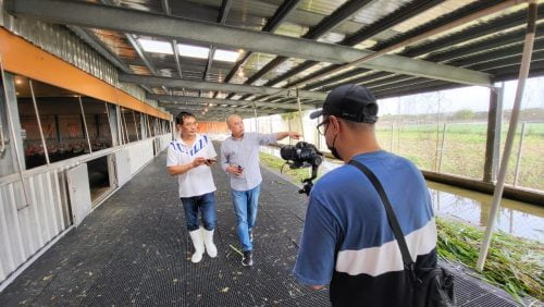 讓世界都看見-台灣好品牌-品牌人物誌-電視節目專訪-「農識國際」側拍照片1製作單位：星澤影視 製作人：游祈盛 執行製作：楊含容