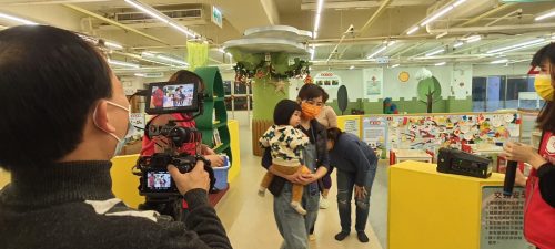 讓世界都看見-台灣好品牌-品牌人物誌-電視節目專訪-「靖娟基金會」側拍照片1製作單位：星澤影視 製作人：游祈盛 執行製作：楊含容