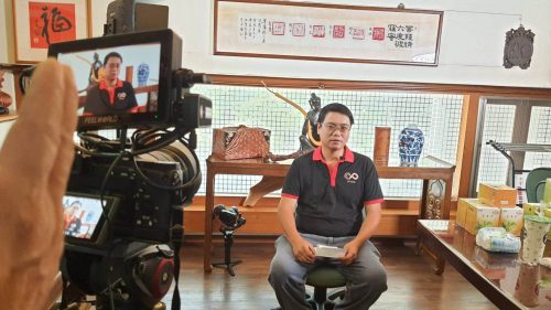 讓世界都看見-台灣好品牌-品牌人物誌-電視節目專訪-「植本宣言」側拍照片1製作單位：星澤影視 製作人：游祈盛 執行製作：楊含容