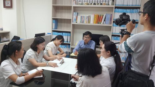 讓世界都看見-台灣好品牌-品牌人物誌-電視節目專訪-「精宸會計事物所」側拍照片1製作單位：星澤影視 製作人：游祈盛 執行製作：楊含容