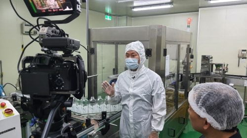 讓世界都看見-台灣好品牌-電視節目專訪-「無事嚴選冷泡茶」-幕後側拍05 製作單位：星澤國際 製作人：游祈盛、楊含容