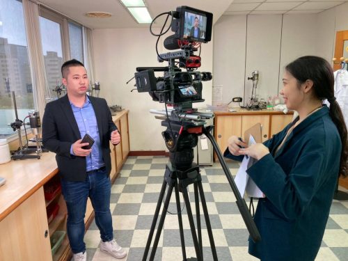 讓世界都看見-台灣好品牌-品牌人物誌-電視節目專訪-「錦霖生醫」側拍照片1製作單位：星澤影視 製作人：游祈盛 執行製作：楊含容