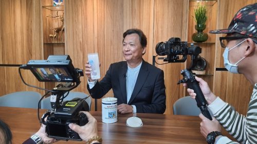 讓世界都看見-台灣好品牌-電視節目專訪-「新益美」-幕後側拍03 製作單位：星澤國際 製作人：游祈盛、楊含容