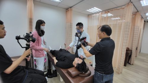 讓世界都看見-台灣好品牌-電視節目專訪-「侑澄中醫」-幕後側拍01 製作單位：星澤國際 製作人：游祈盛、楊含容