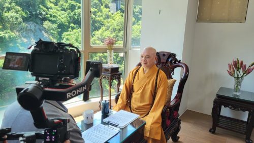 讓世界都看見-台灣好品牌-電視節目專訪-「阿證科技」-幕後側拍04 製作單位：星澤影視 製作人：游祈盛、楊含容