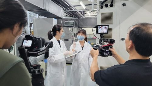 讓世界都看見-台灣好品牌-電視節目專訪-「奇鼎」-幕後側拍04 製作單位：星澤影視 製作人：游祈盛、楊含容