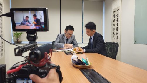 讓世界都看見-台灣好品牌-電視節目專訪-「拓威法律事務所」-幕後側拍01 製作單位：星澤影視 製作人：游祈盛、楊含容