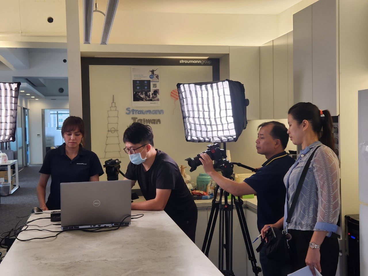 讓世界都看見-台灣好品牌-電視節目專訪-「士卓曼醫療器械」-幕後側拍02 製作單位:星澤影視 製作人:游祈盛、楊含容