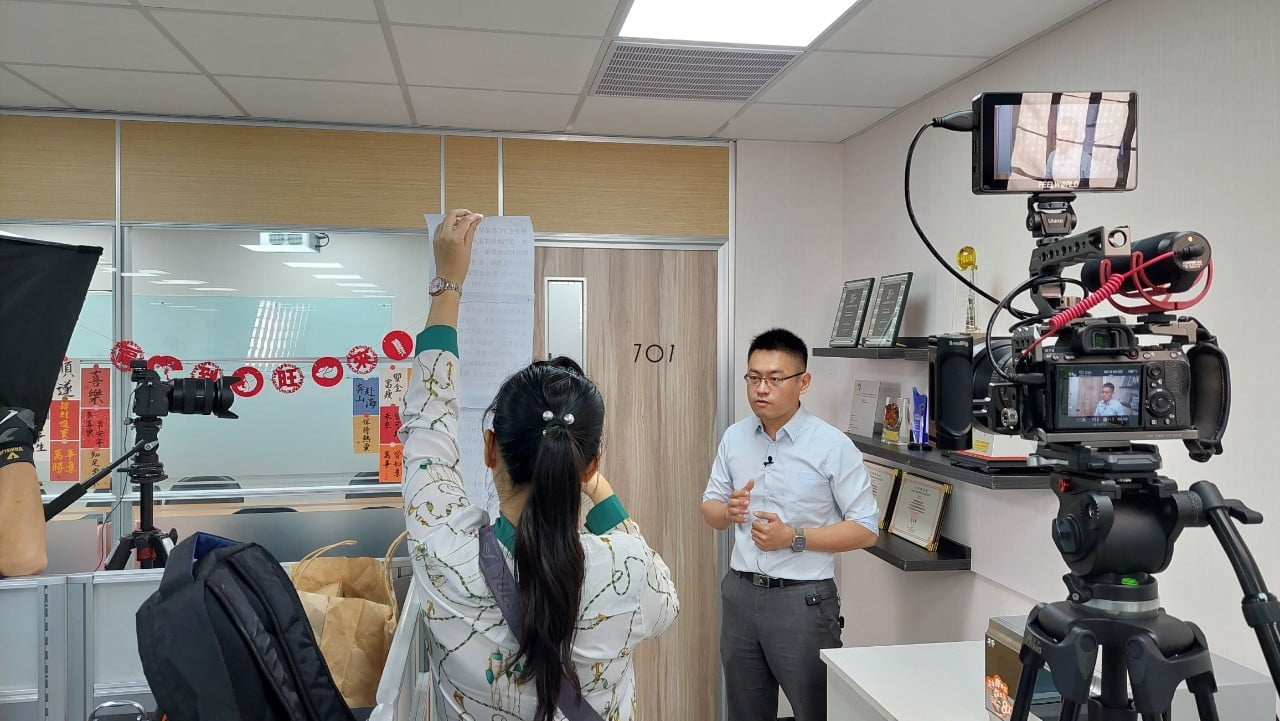 讓世界都看見-台灣好品牌-電視節目專訪-「慧友電子」-幕後側拍03 製作單位:星澤影視 製作人:游祈盛、楊含容