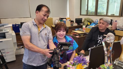 讓世界都看見-電視節目專訪-「寶薩集團」-幕後側拍01製作單位：星澤影視 製作人：游祈盛、楊含容