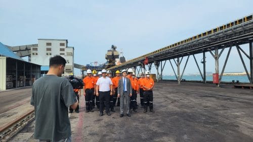 讓世界都看見-電視節目專訪-「安順裝卸」-幕後側拍01製作單位：星澤影視 製作人：游祈盛、楊含容