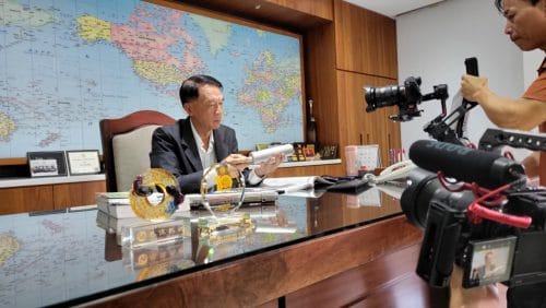 讓世界都看見-電視節目專訪-「君帆工業」-幕後側拍04製作單位：星澤影視 製作人：游祈盛、楊含容