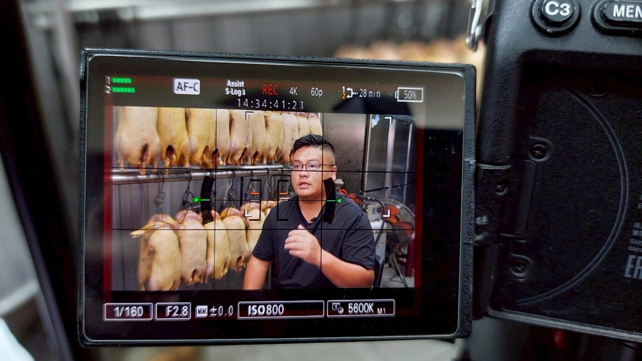 讓世界都看見-品牌人物誌-台灣好品牌-電視節目專訪-「金炙鴨鴨」幕後側拍02- 製作單位：星澤影視 製作人：游智翔、楊含容