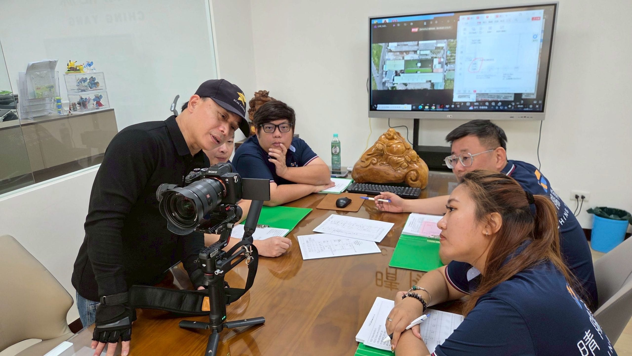 讓世界都看見-品牌人物誌-台灣好品牌-電視節目專訪-「晴陽能源」幕後側拍03- 製作單位：星澤影視 製作人：游智翔、楊含容