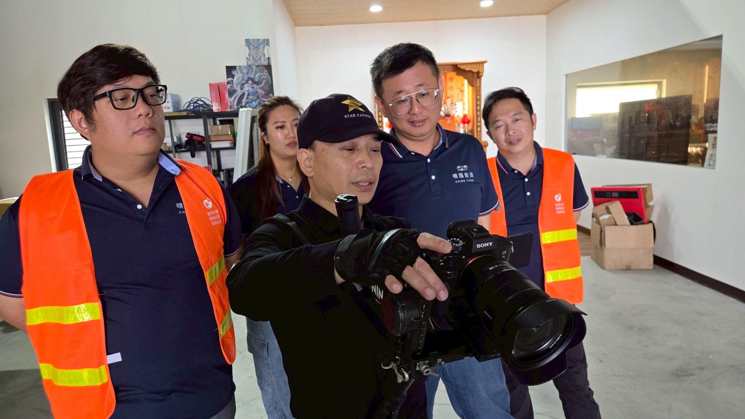 讓世界都看見-品牌人物誌-台灣好品牌-電視節目專訪-「晴陽能源」幕後側拍01- 製作單位：星澤影視 製作人：游智翔、楊含容